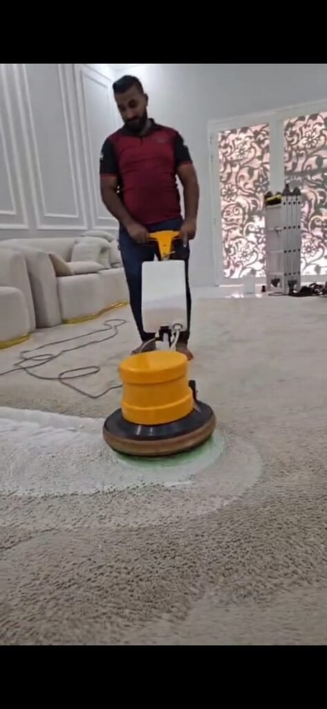 شركة تنظيف شامل في العين لتنظيف المنازل والفلل والشقق