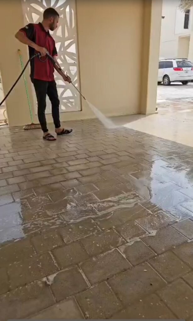 شركة تنظيف فلل وشقق الشارقة ورأس الخيمة ودبي